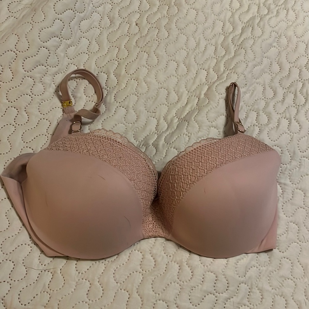 Victoria secret bra used